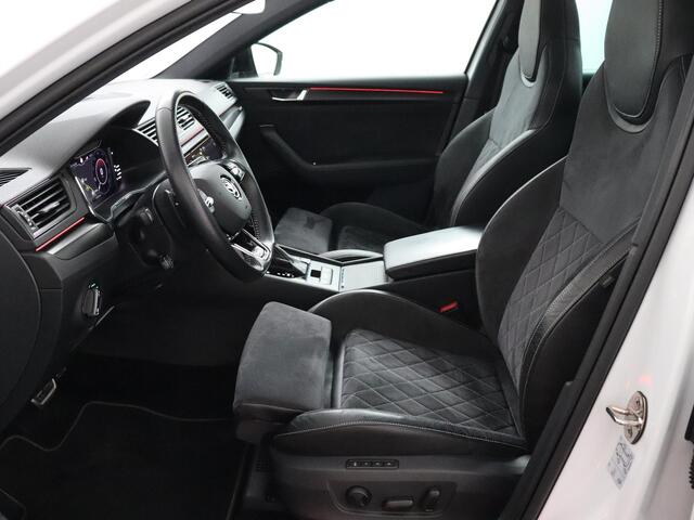 Skoda SUPERB Combi 1.4 TSI iV Sportline Business | Trekhaak | ACC | Camera | Elektrisch Panoramadak!