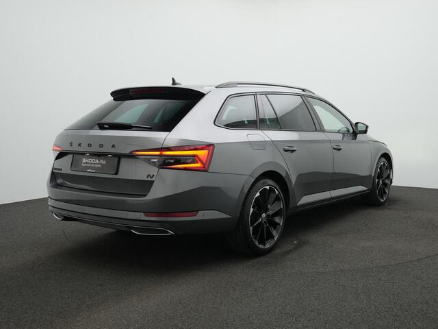 Skoda SUPERB 1.4 TSI iV 218 pk Sportline | Trekhaak | Geheugenstoelen | Navigatie Columbus | Adaptief onderstel | 360 Camera | Matrix LED | Canton