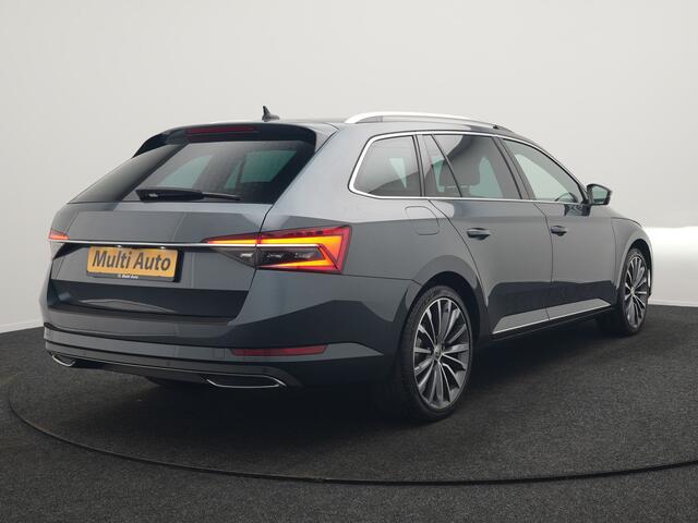 Skoda SUPERB Combi 1.4 TSI iV Laurin & Klement PHEV 218pk Dealer O.H. | Adaptive Cruise | 360 Camera | Canton Audio | Lederen Comfortzetels Memory & Massage & Ventilatie | Sfeerverlichting | Stoelen & Stuur Verwarmd | Apple Carplay | Blis | Keyless | Plug In Hybrid