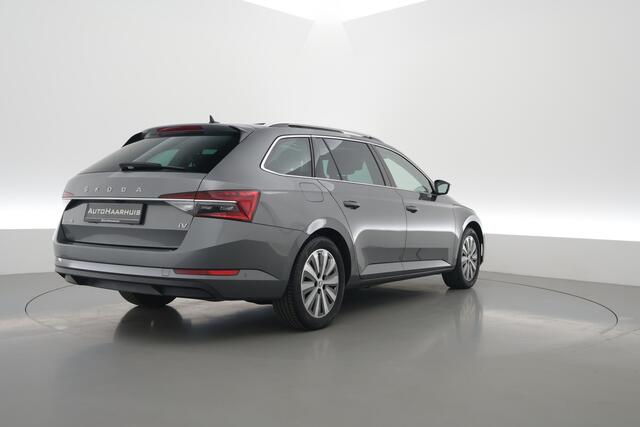 Skoda SUPERB Combi 1.4 TSI iV PHEV Style | Pano | Memory Seats | Digi. Cockpit | Stoel- Stuurverw. | Adapt. Cruise | Camera | Keyless |