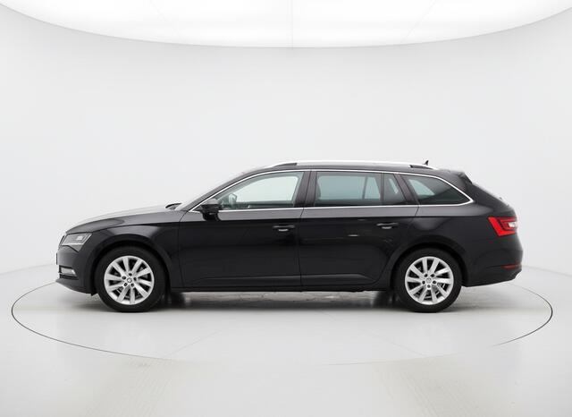 Skoda SUPERB Combi iV 218PK DSG HYBRID BUSINESS CAMERA/NAVI/VIRTUAL/STUURVERW.