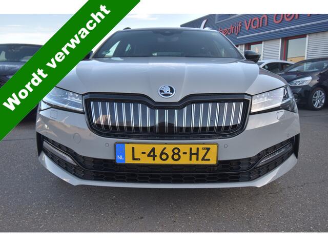 Skoda SUPERB Combi 1.4 TSI iV Sportline Business , TREKHAAK , VIRTUAL COCKPIT , LED KOPL , NAVI , CLIMATR ,ST+STUUR VERW ,