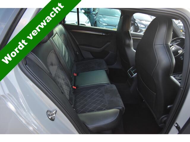 Skoda SUPERB Combi 1.4 TSI iV Sportline Business , TREKHAAK , VIRTUAL COCKPIT , LED KOPL , NAVI , CLIMATR ,ST+STUUR VERW ,