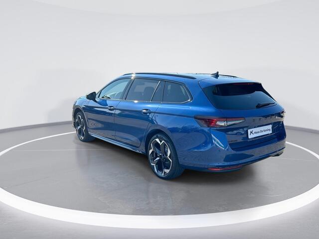 Skoda SUPERB combi Sportline Business 1.5 TSI PHEV 150 kW / 204 PK Combi | Metallic Lak | 19'' lichtmetalen velgen | Panorama dak | Trekhaak wegklapbaar