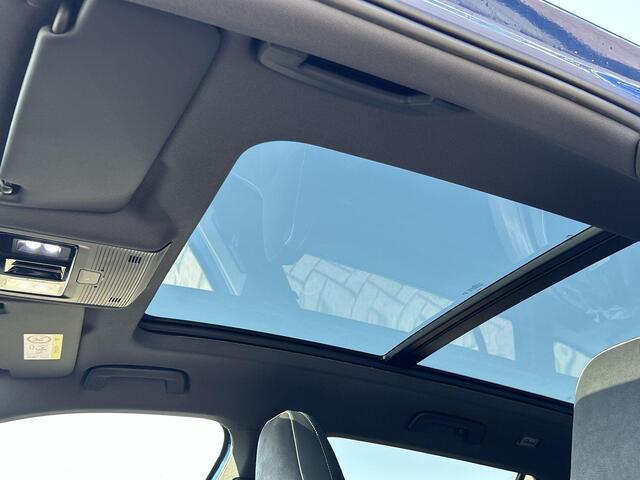 Skoda SUPERB combi Sportline Business 1.5 TSI PHEV 150 kW / 204 PK Combi | Metallic Lak | 19'' lichtmetalen velgen | Panorama dak | Trekhaak wegklapbaar