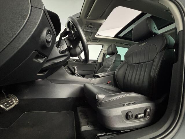 Skoda SUPERB Combi 1.4 TSI iV Laurin & Klement L&K | Plug-in Hybrid | Trekhaak