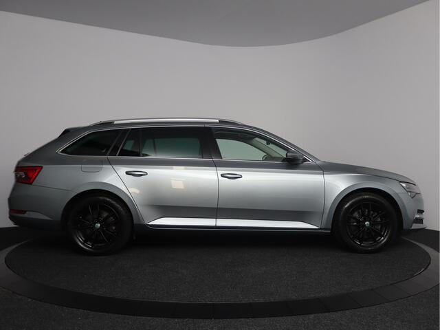 Skoda SUPERB Combi 1.4 TSI iV Laurin & Klement L&K | Plug-in Hybrid | Trekhaak
