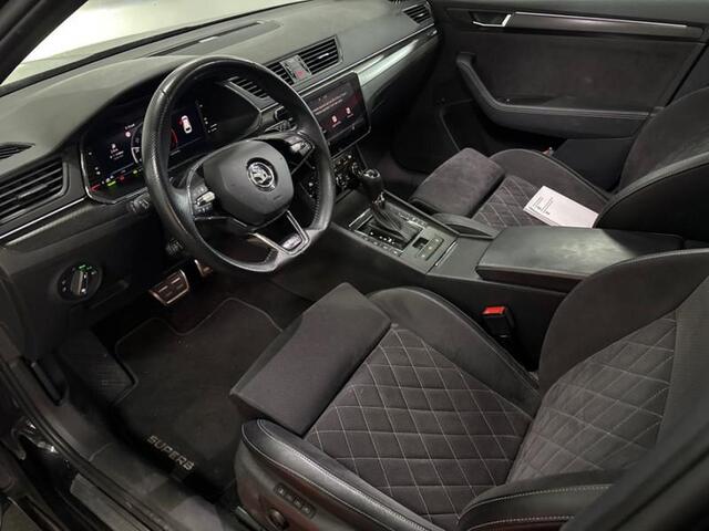 Skoda SUPERB Combi 1.4 TSI iV Sportline Busn. NL-Auto / Pano / 360 camera / Enz,Enz.