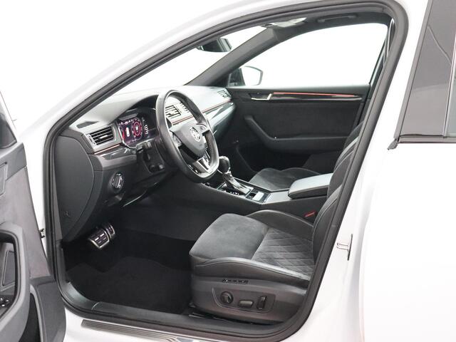 Skoda SUPERB Combi 1.5 TSI ACT Sportline Business VOL! | ACC | Navigatie | Elektrisch Panoramadak | Trekhaak!