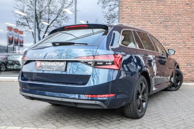 Skoda SUPERB Combi iV | Panoramadak | Trekhaak | Leder | Camera