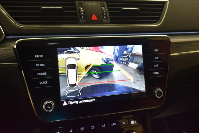 Skoda SUPERB 1.4 TSI iV PHEV Style EL Trekh + aKlep Mem Seats Camera Canton Sound Stuur/stoel v+a Verwarming