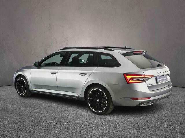 Skoda SUPERB Combi Sportline Business 1.4 TSI PHEV 218pk DSG Automaat Trekhaak, Adaptive cruise control, Panoramadak, CANTON audio, 360 camera, Elektrische achterklep