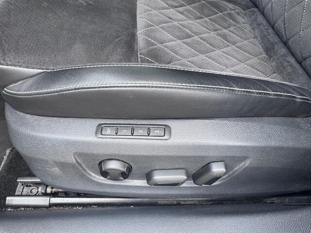 Skoda SUPERB Combi 1.4 TSI iV Sportline Business