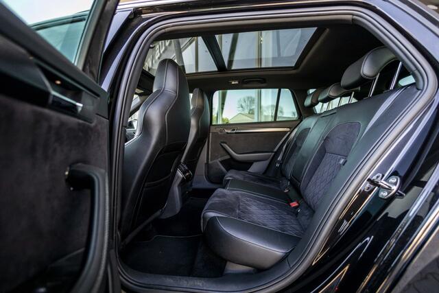 Skoda SUPERB Combi 1.4 TSI iV Sportline Business | Pano | 360° Camera