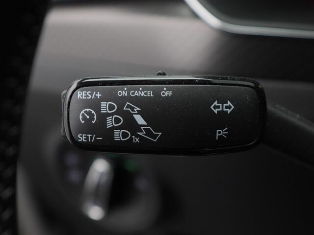 Skoda SUPERB Combi 1.4 TSi 218 Pk iV Sportline Business | Trekhaak | Stoelverwarming | CarPlay | Camera | Cruise Control | Navigatie | Full LED | 19 Inch | 91.754 Km !!