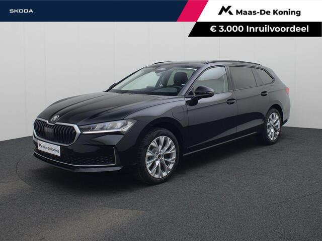 Skoda SUPERB combi Business Edition 1.5 TSI PHEV 150 kW / 204 PK Comb | 18'' Lichtmetalen Velgen | Akoestisch pakket | 2000,- inruilvoordeel!!