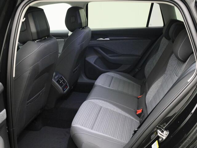 Skoda SUPERB combi Business Edition 1.5 TSI PHEV 150 kW / 204 PK Comb | 18'' Lichtmetalen Velgen | Akoestisch pakket | 2000,- inruilvoordeel!!