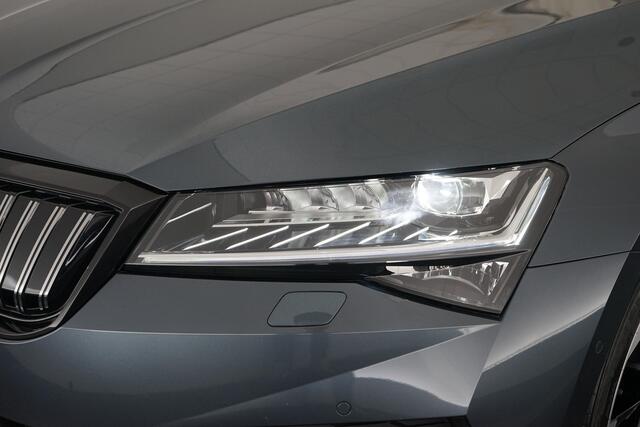 Skoda SUPERB Combi 1.4 TSI iV Sportline Business