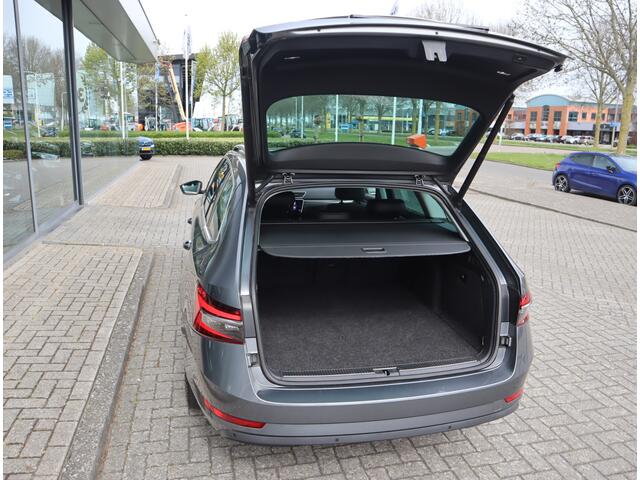 Skoda SUPERB Combi 1.4 TSI iV Business Edition Plus Stoel-stuurverwarming