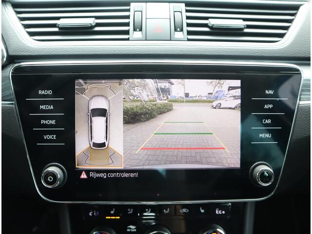 Skoda SUPERB Combi 1.4 TSI iV Business Edition Plus Stoel-stuurverwarming