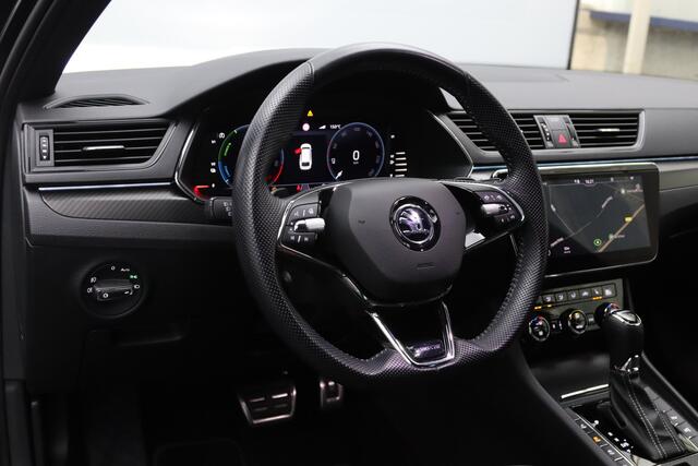 Skoda SUPERB Combi 1.4 TSI iV 218 PK Sportline Business PHEV, Trekhaak, Winterpakket, Memory