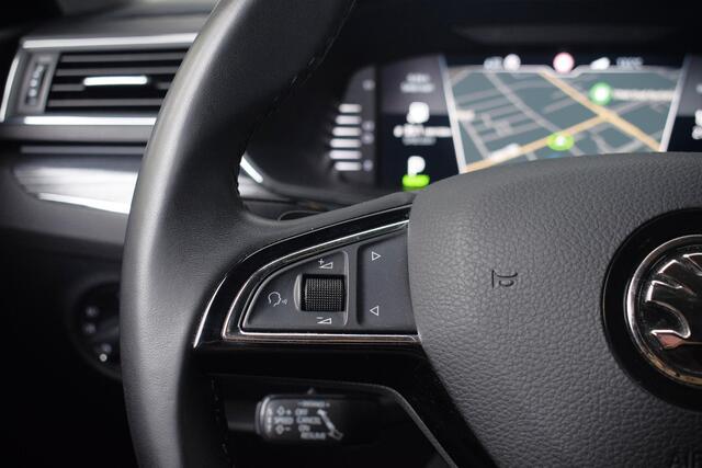 Skoda SUPERB Combi 1.4 TSI iV Sportline Business