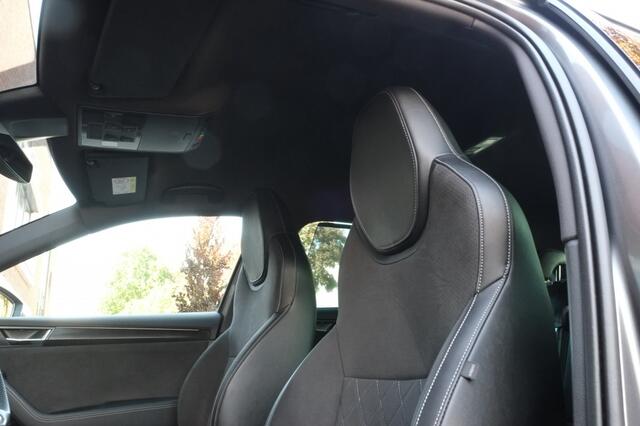 Skoda SUPERB Combi Sportline iV | Trekhaak | El stoelen | 360 Camera |