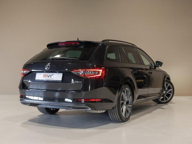 Skoda SUPERB Combi 1.5 TSI ACT Sportline Business / 150pk / Stoelverwarming / Elektrische stoelverstelling met geheugen /