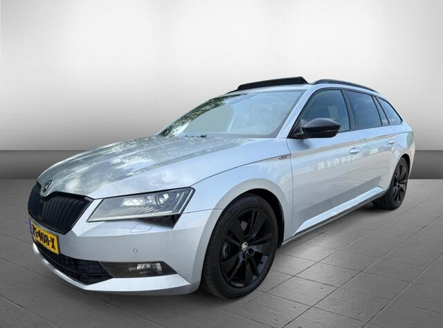 Skoda SUPERB sportline Apple carplay led verl.