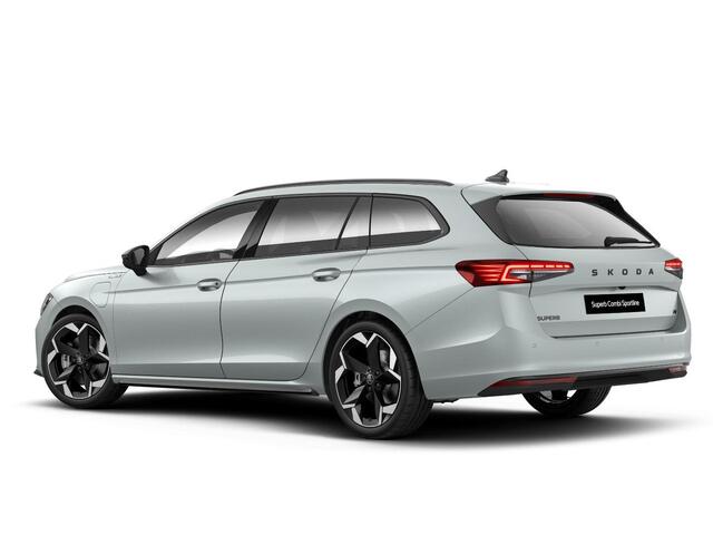 Skoda SUPERB Combi Sportline Business PHEV 1.5 TSI 204 pk 6 versn. DSG | Panoramadak | Wegklapbare trekhaak | Winter pakket | 19 inch lichtmetalen velgen