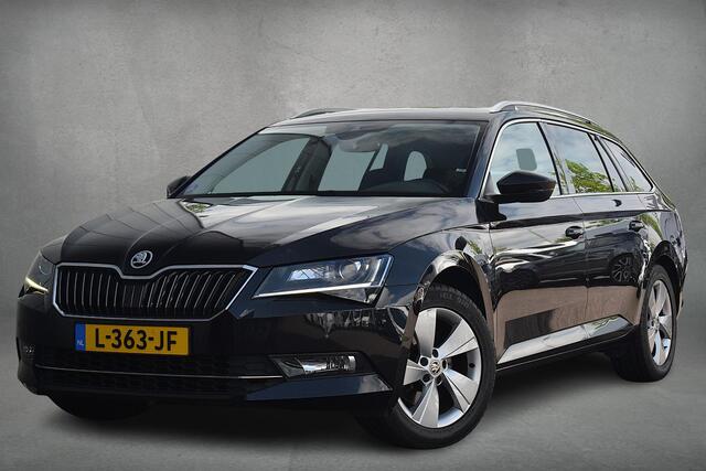 Skoda SUPERB Combi 1.4 TSI ACT Style Business | AppleCarplay | Stoelverw. | Leder | Adaptive
