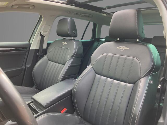 Skoda SUPERB Combi 1.4TSI iV 160kW/218PK Laurin & Klement DSG · Panoramadak · Leder · Trekhaak · 360gr Camera · Canton Audio ·