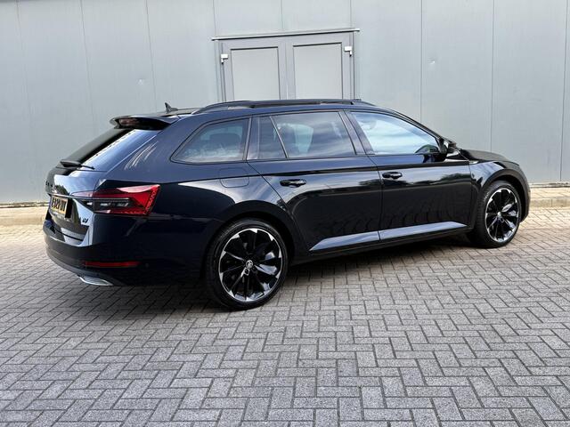 Skoda SUPERB Combi 1.4 TSI iV Business Edition / Adaptieve Cruise Control / Elektrisch schuif/kantel dak / Automaat / Navigatie / Camera / Climate Control / Stoelverwarming / Elektrische stoelen + Geheugen