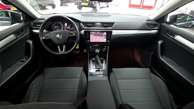 Skoda SUPERB Combi 1.5 TSI ACT Ambition Business Panodak / Trekhaak