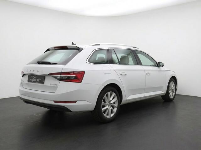 Skoda SUPERB Combi Style iV PHEV | Pano | Matrix LED | CANTON Sound | Memory