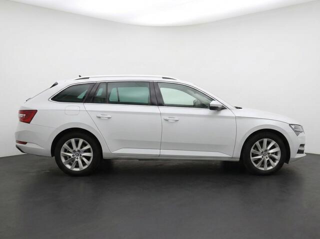 Skoda SUPERB Combi Style iV PHEV | Pano | Matrix LED | CANTON Sound | Memory