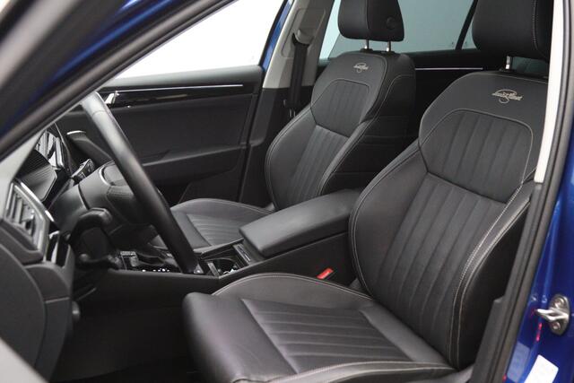 Skoda SUPERB Combi 1.4 TSI iV 218 PK Laurent & Klement PHEV, Trekhaak, Panoramadak, Canton-Sound, Adap. Cruise Control, Memory