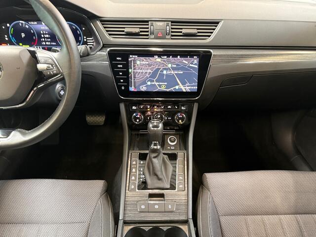 Skoda SUPERB Combi 1.4 TSI iV Style I Panoramadak I Navi I Elek. Stoelen