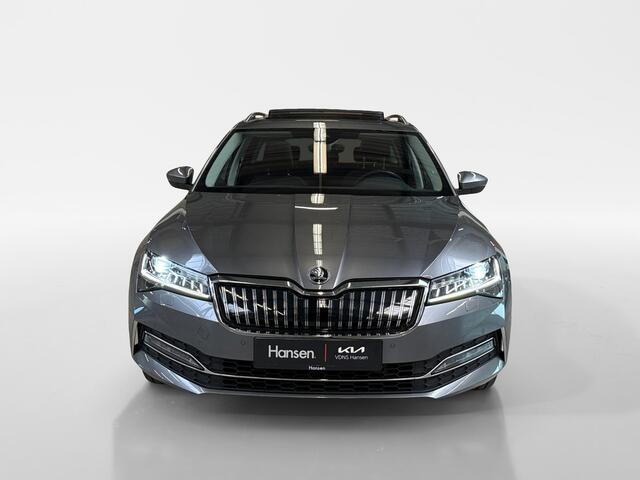 Skoda SUPERB Combi 1.4 TSI iV Style I Panoramadak I Navi I Elek. Stoelen