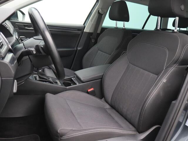 Skoda SUPERB Combi 1.4 TSI iV Business Edition Plus SOH 88%, Trekhaak, Memorystoel, 18" LMV, Keyless, Adaptive Cruise Control, Achteruitrijcamera