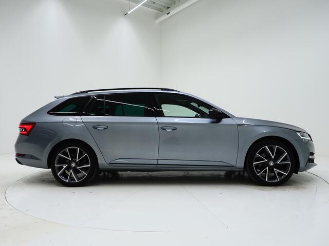 Skoda SUPERB Combi 1.4 TSI iV Sportline | Leder/Alcantara | Trekhaak | Carbon | 360 | Memory | Keyless | Adaptive Cruise