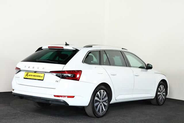 Skoda SUPERB 1.5 TSI PHEV Business Edition / LED / Travelassist / Memory / CarPlay
