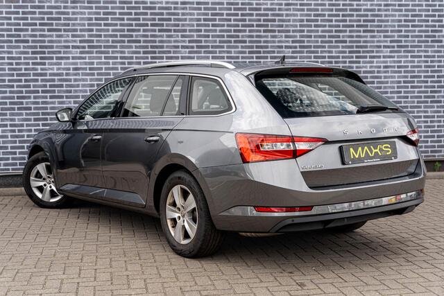 Skoda SUPERB Combi 1.5 TSI Business Edition | Trekhaak | Panoramadak | Cruise Control Adaptief | Stoelverwarming | Keyless Entry | LED Koplampen | Navigatie | Apple Carplay | Android Auto