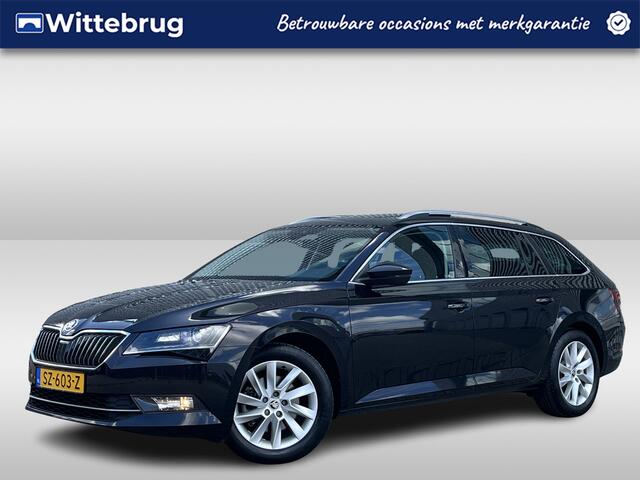 Skoda SUPERB Combi 1.4 TSI ACT Clever Edition / Pano / Navigatie / App connect / Parkeersensoren V+A / Trekhaak / Memory seat /