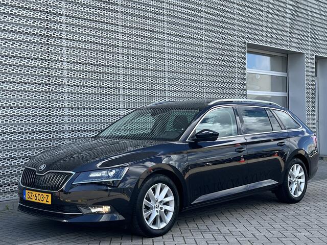 Skoda SUPERB Combi 1.4 TSI ACT Clever Edition / Pano / Navigatie / App connect / Parkeersensoren V+A / Trekhaak / Memory seat /