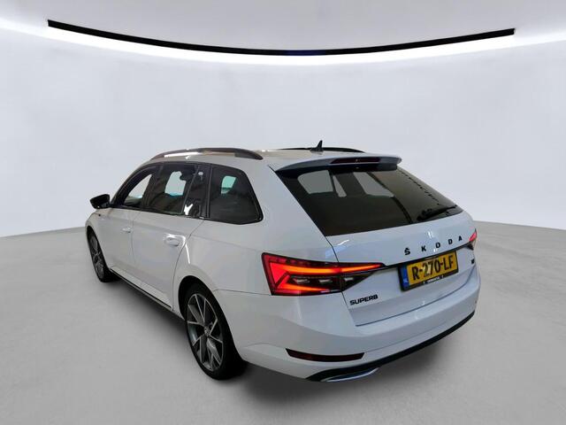 Skoda SUPERB Combi 1.4 TSI iV Sportline Business Panoramadak / wegklapbare trekhaak / 360 camera / HAL