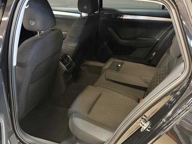 Skoda SUPERB Combi 1.4 TSI iV Business Edition Plus | Trekhaak | Apple Carplay
