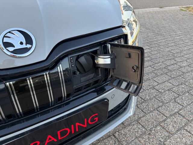 Skoda SUPERB Combi 1.4 TSI iV Sportline Pano Virtual Memory