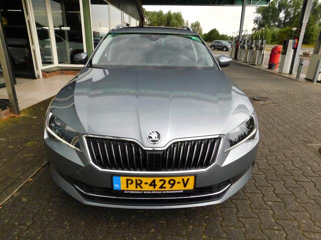 Skoda SUPERB 1.4TSI 150PK STYLE!! All-in Prijs! Trekhaak!