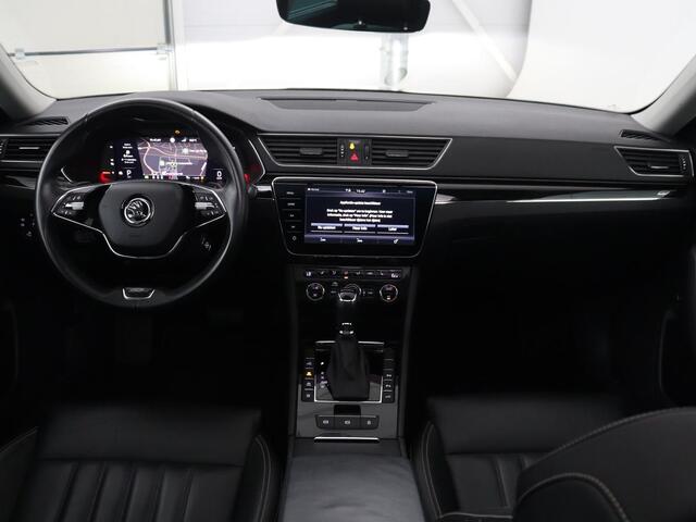 Skoda SUPERB Combi 1.4 TSI iV Sportline Business | SOH 94,3% | Laurin & Klement | Panoramadak | Stuur/stoel verwarming | Adaptive cruise | Canton sound | Carplay | Sfeerverlichting | Camera | Park assist | Elektrische achterklep